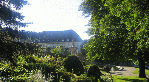 wunderschoener_kurgarten_in_bad_duerkheim_500